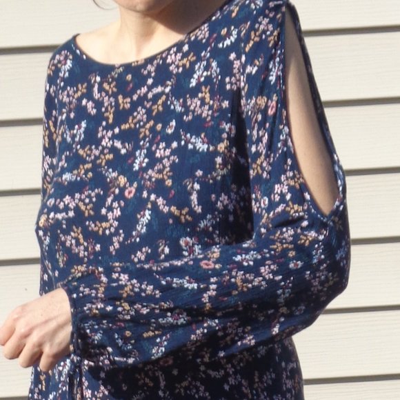 ❌Last Chance❌ American Eagle floral print  boho vibe dress - Picture 4 of 12